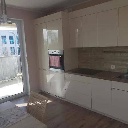 Jasmin Z Balkonem I Samodzielnym Zameldowaniem Apartment Poznan